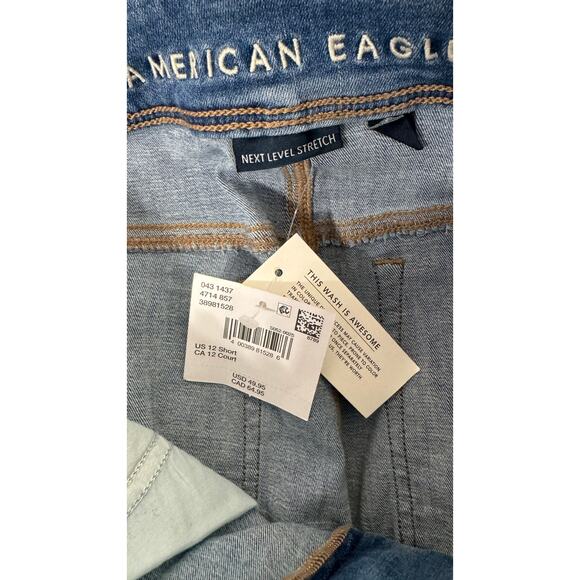 American Eagle Next Level Stretch Low Rise Kick Bootcut Jean Womens 12 Short - Picture 9 of 10